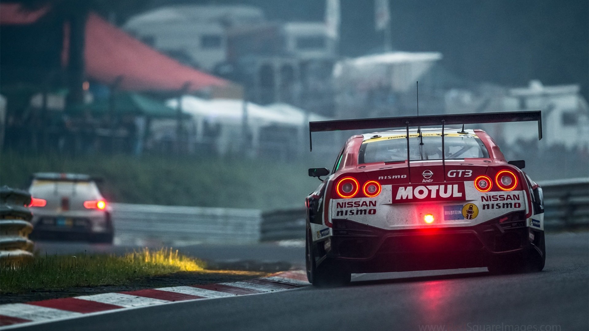 《电竞赛事现场纪实:记者带你一探究竟》,电竞赛事看点