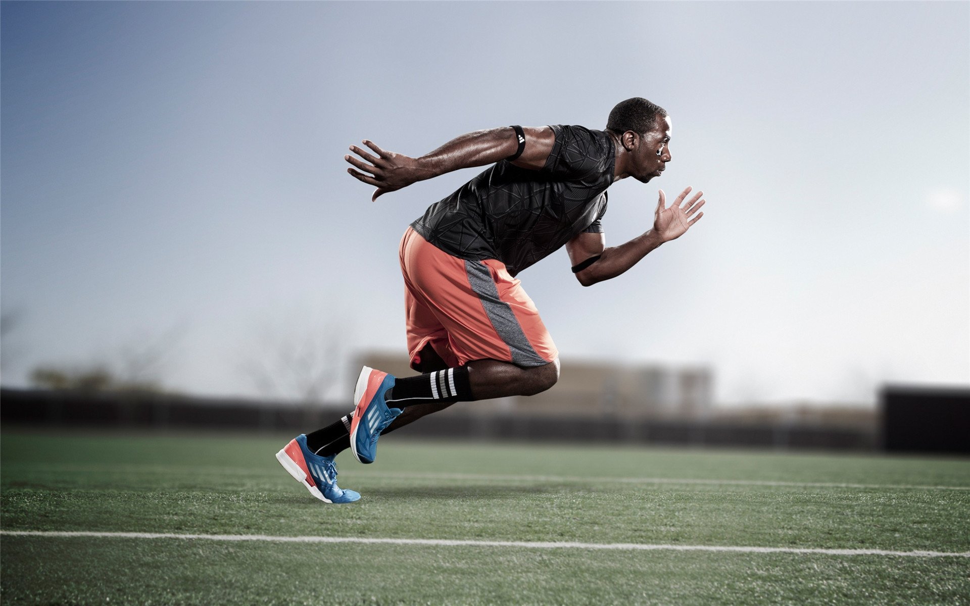 艾比·德尔福：防守中的战术大师，助力南非队始终保持稳压，艾比德什么意思